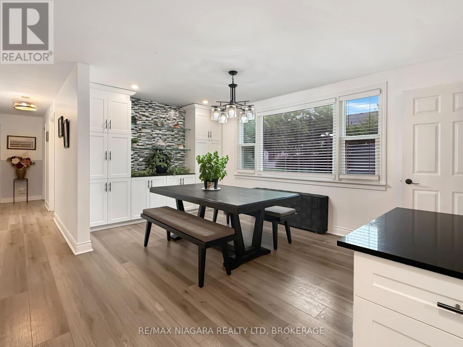 222 Ridgeway Road Property Photo 8
