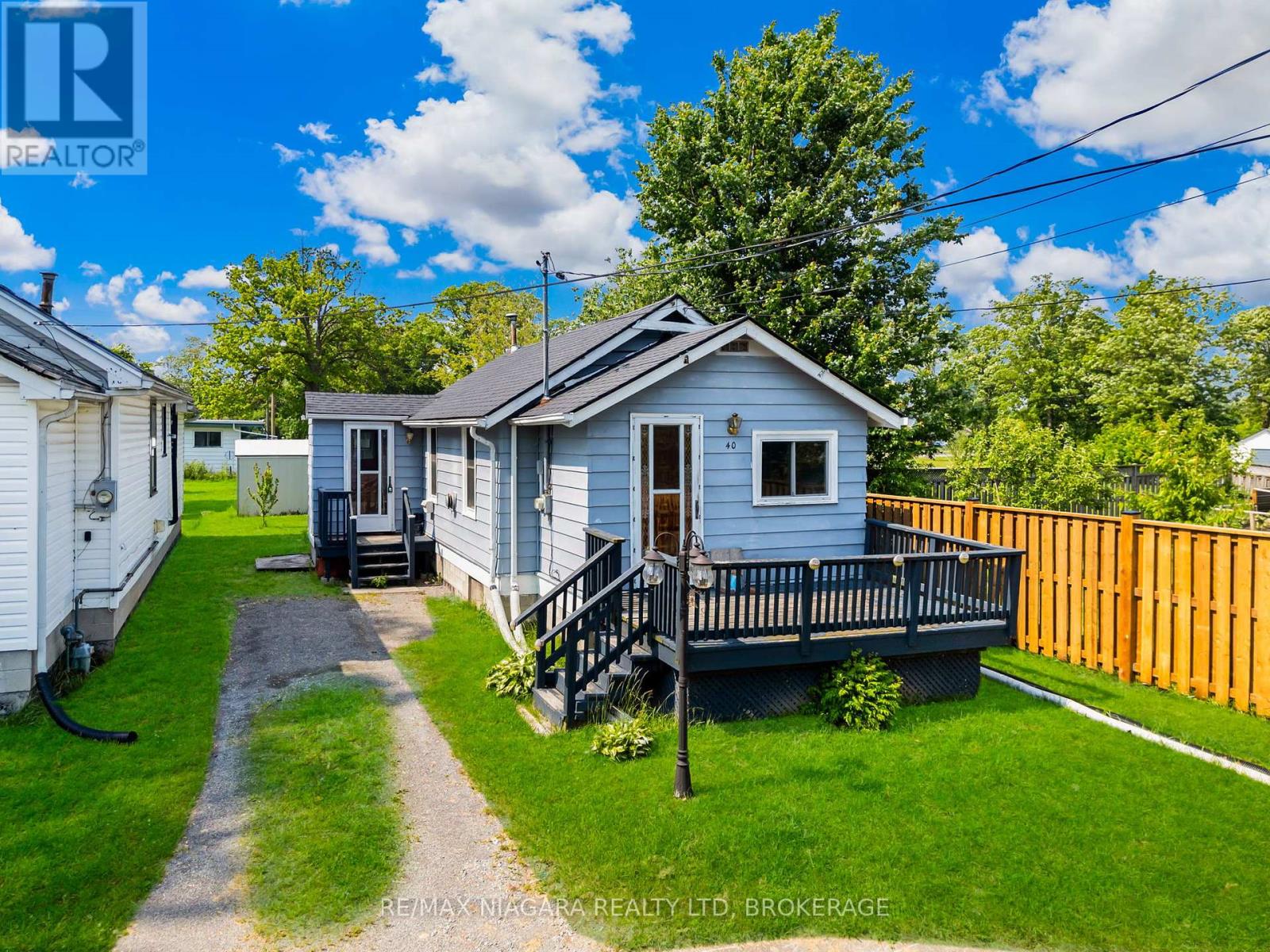 40 LONGTENT AVENUE
