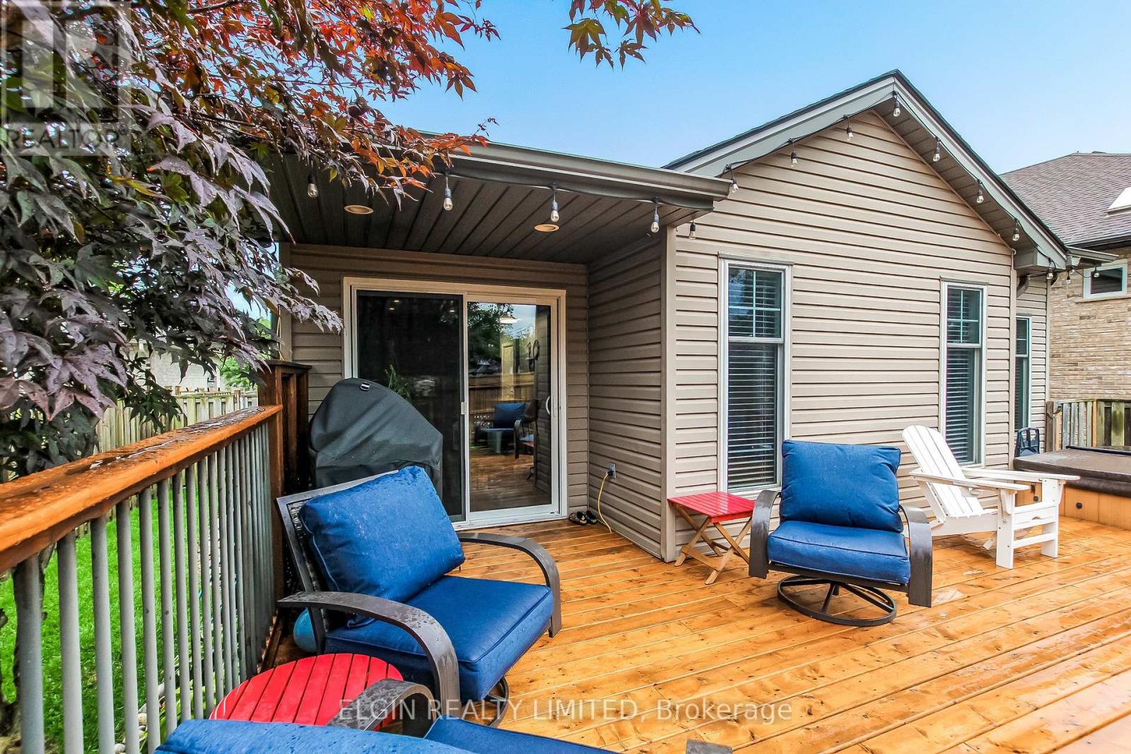 5 Hawthorn Court Property Photo 6