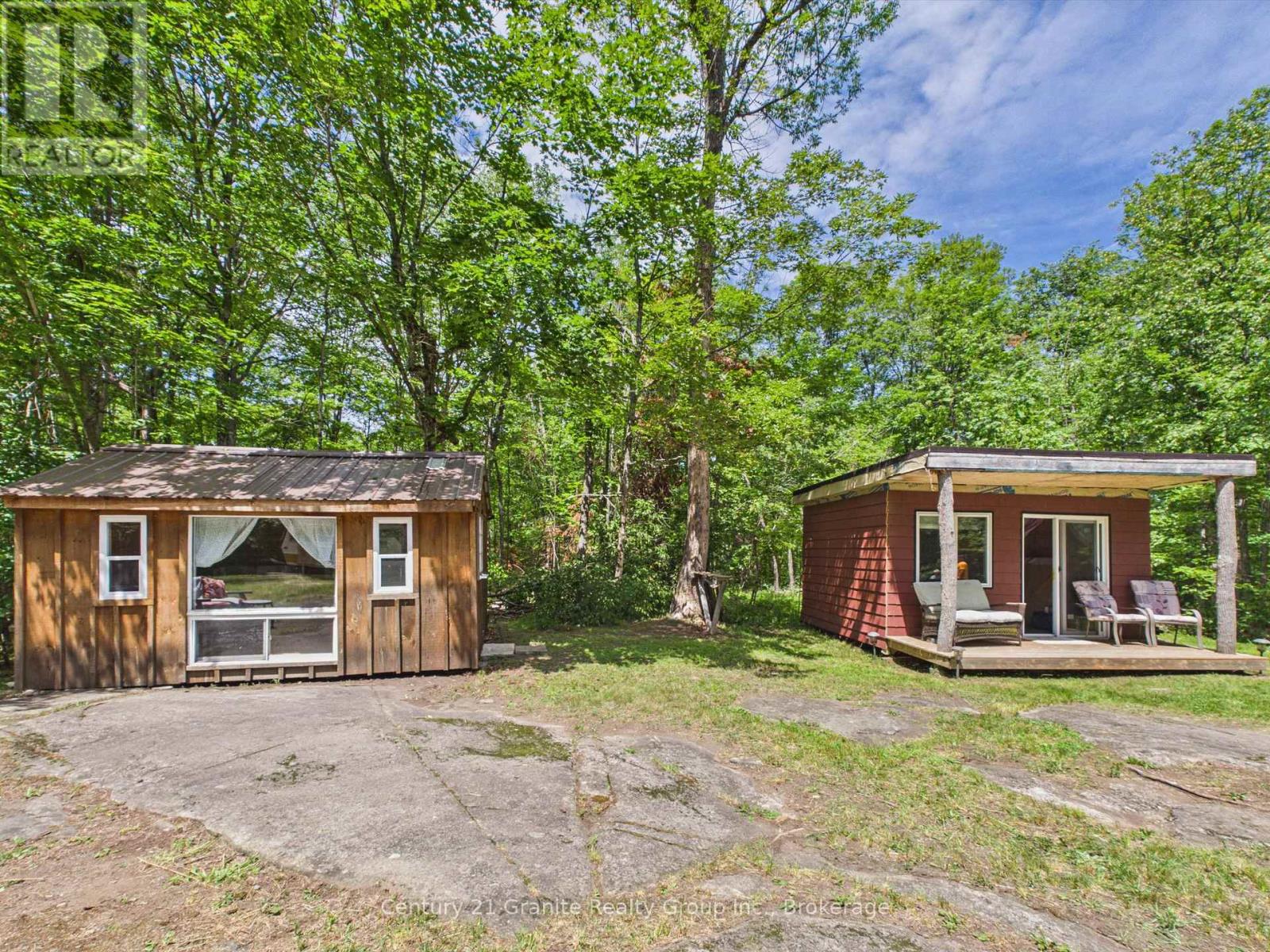 000 South Lake Road Property Photo 11