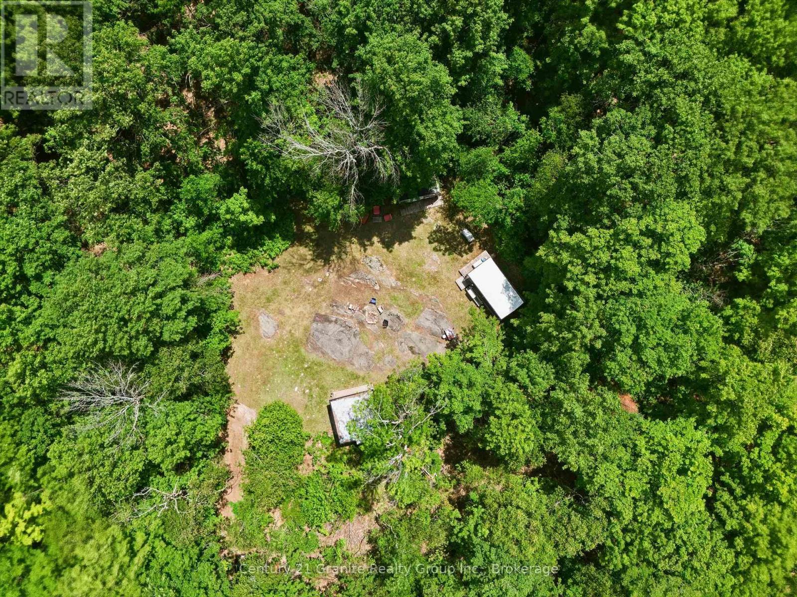 000 South Lake Road Property Photo 19