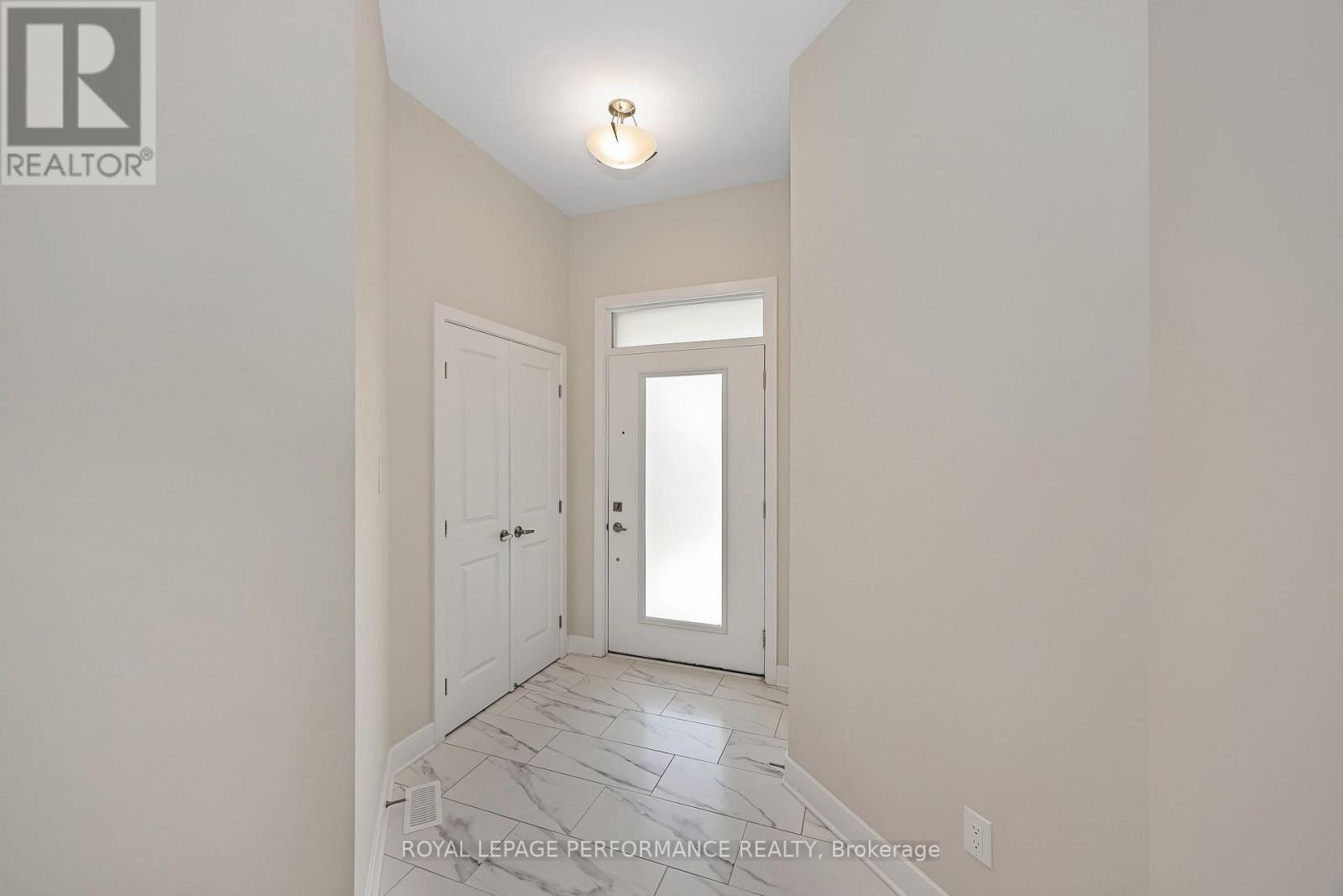 414 Longworth Avenue Property Photo 3