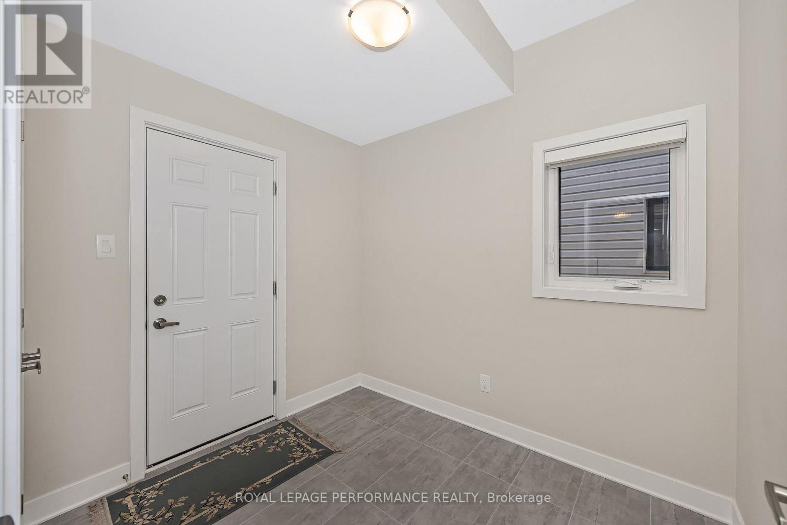 414 Longworth Avenue Property Photo 17