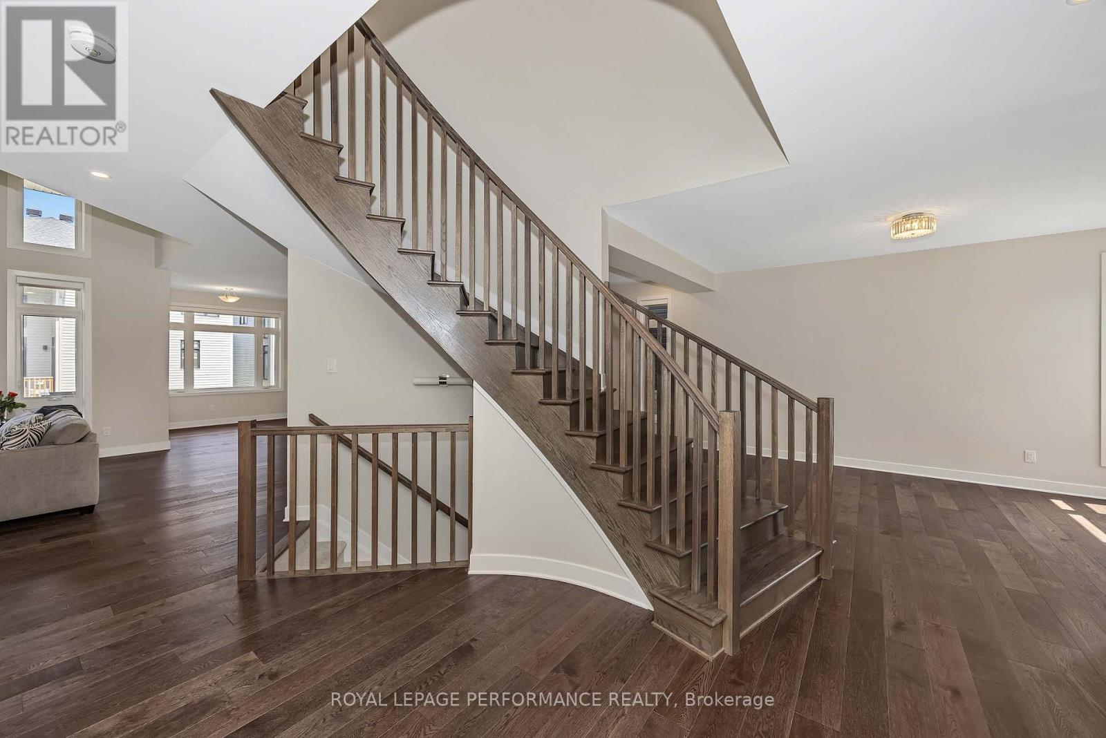 414 Longworth Avenue Property Photo 19