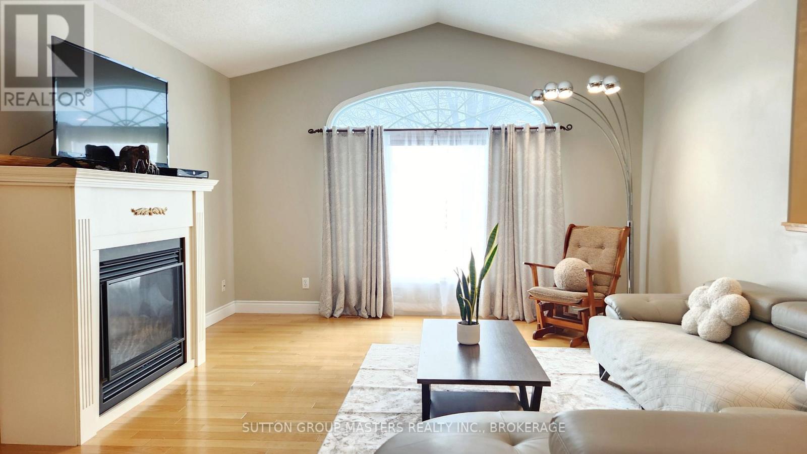 178 Langfield Street Property Photo 6