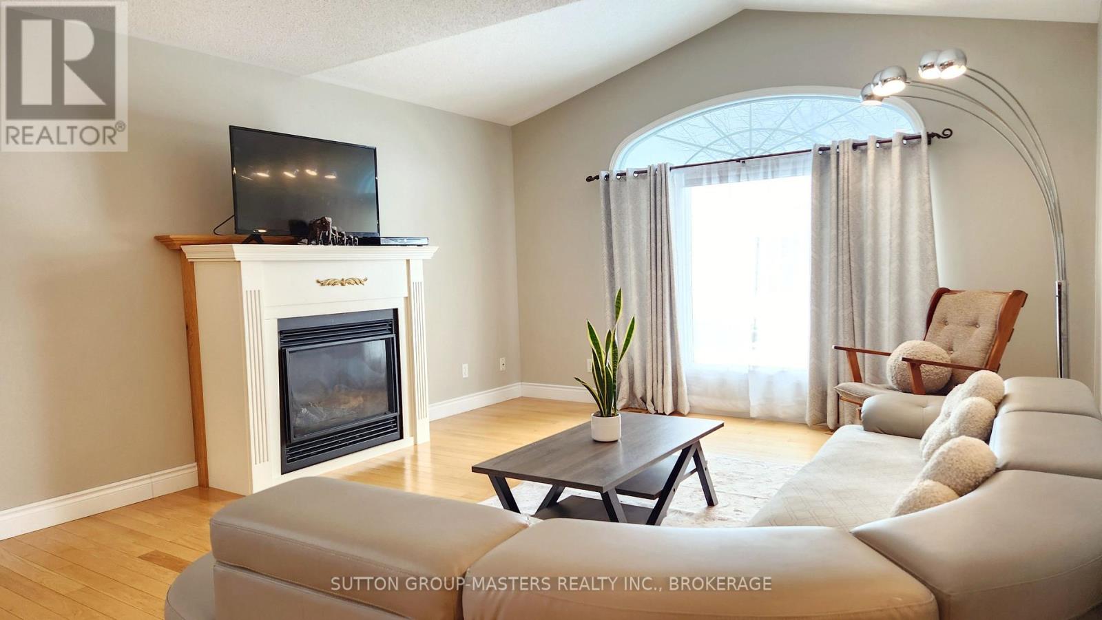 178 Langfield Street Property Photo 7