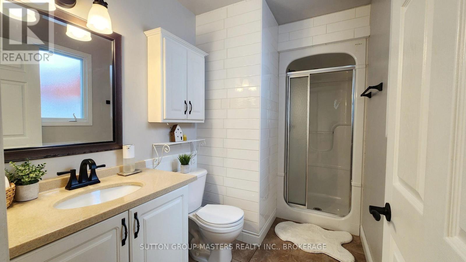 178 Langfield Street Property Photo 23
