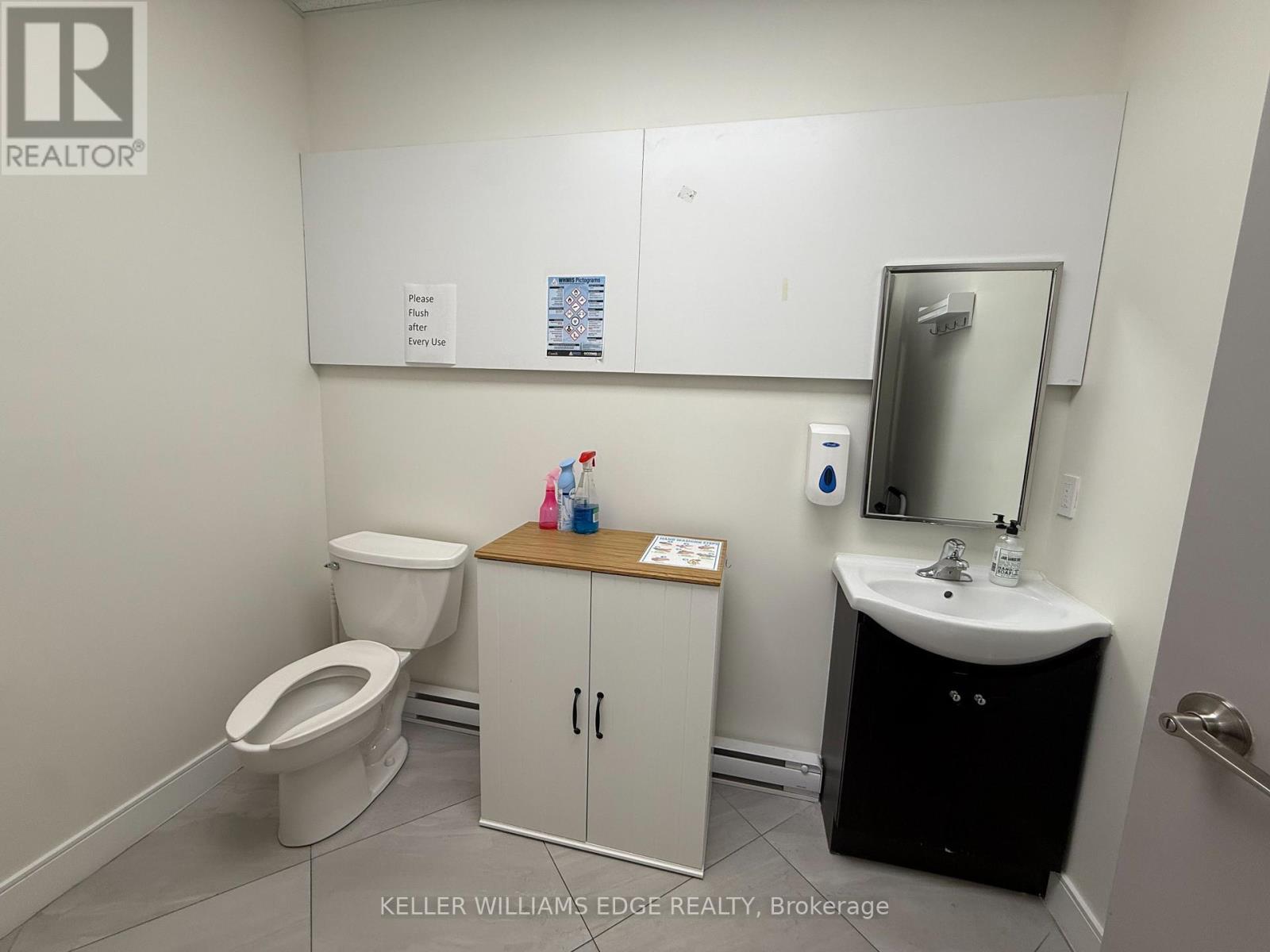 51 Benton Street Property Photo 19