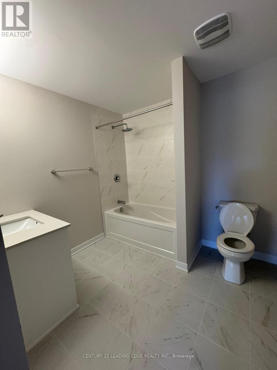 226 Speckled Alder Row Property Photo 15