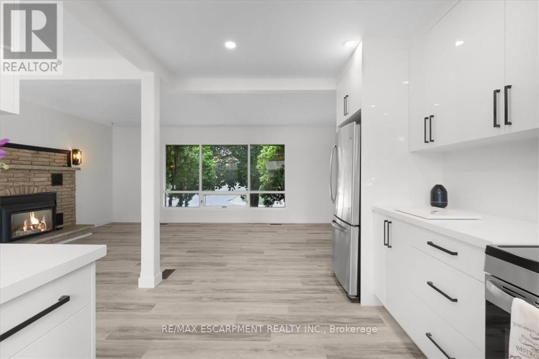 345 Berkindale Drive Property Photo 10