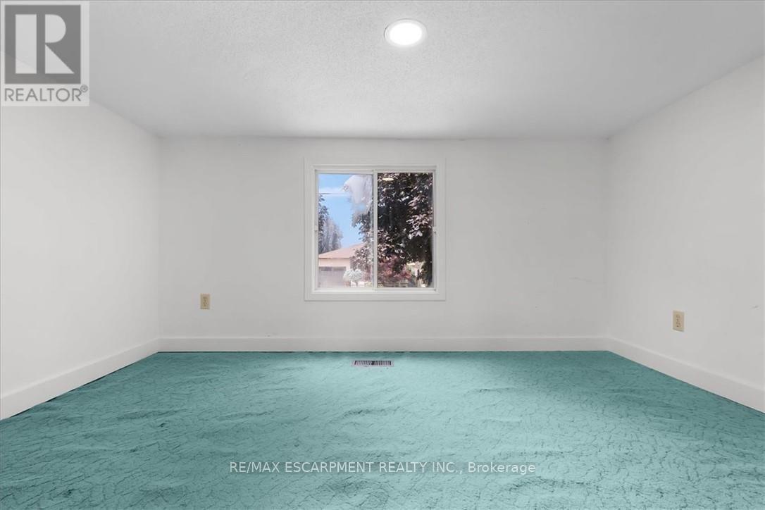 345 Berkindale Drive Property Photo 16