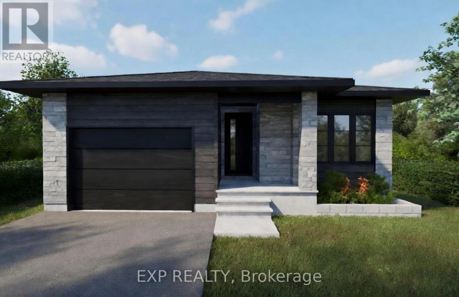 1041 BRONZE AVENUE Property Photo 1