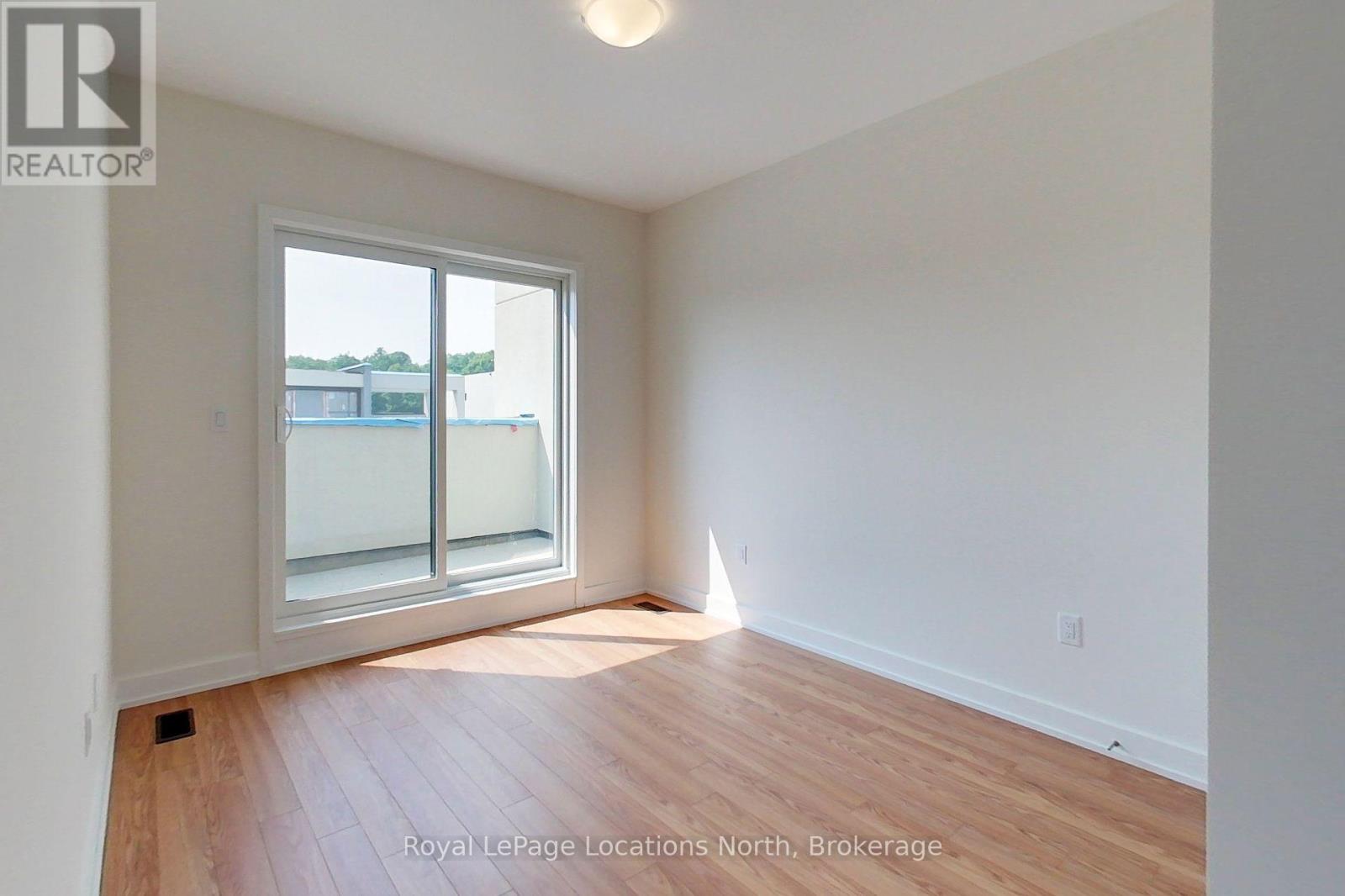 224 Stoneleigh Drive Property Photo 24