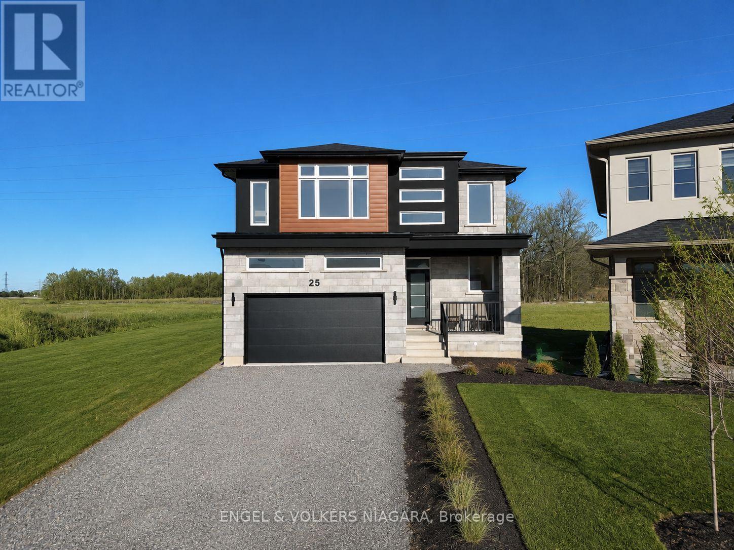 25 Elvira Way Property Photo 2