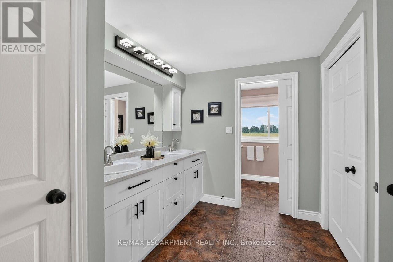 2471-2467 Port Davidson Road Property Photo 19