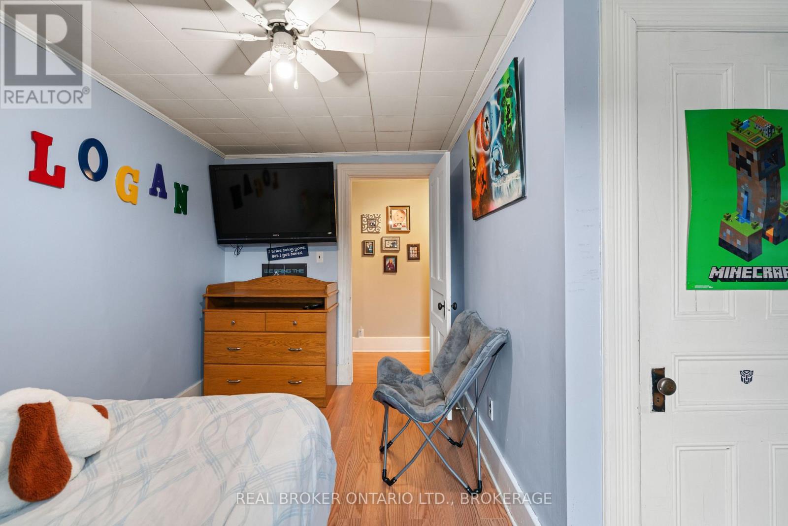 9 Spruce Street Property Photo 17