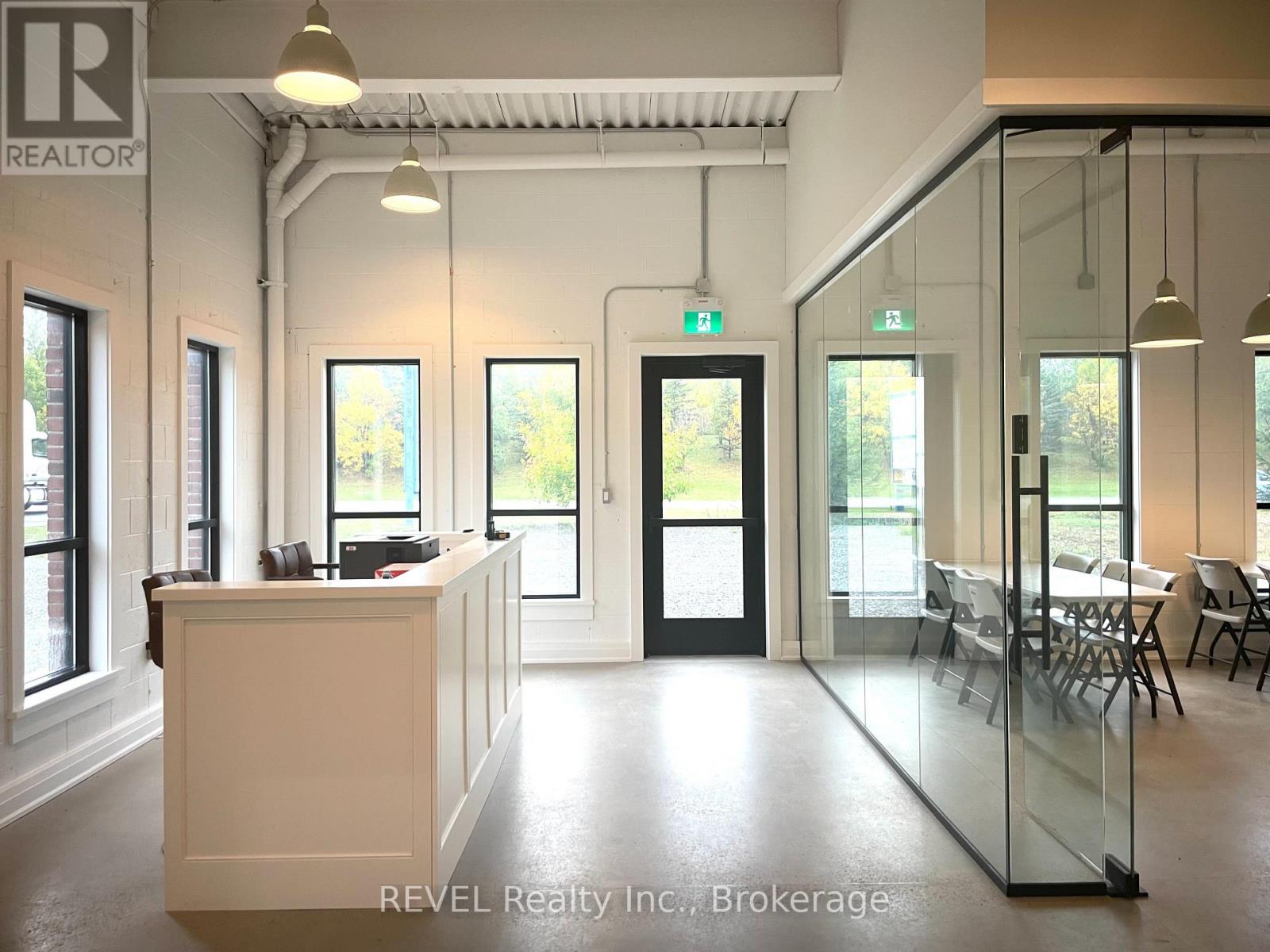 8455 Stanley Avenue Property Photo 11