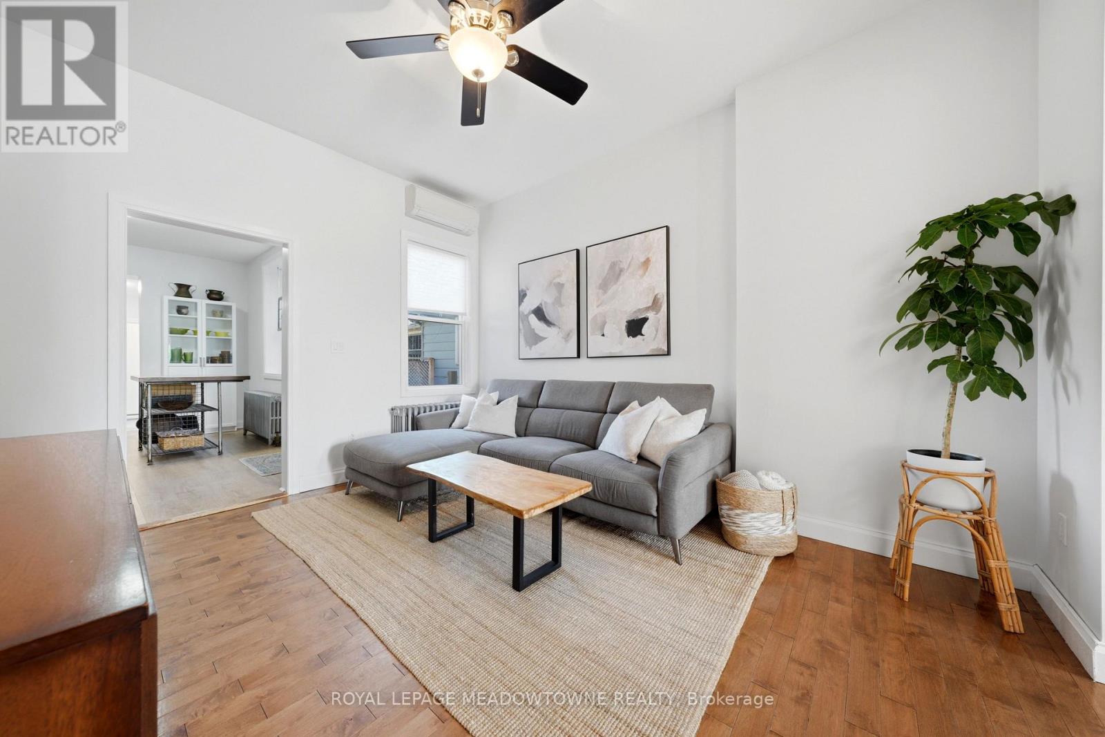 29 Railway Street Property Photo 10