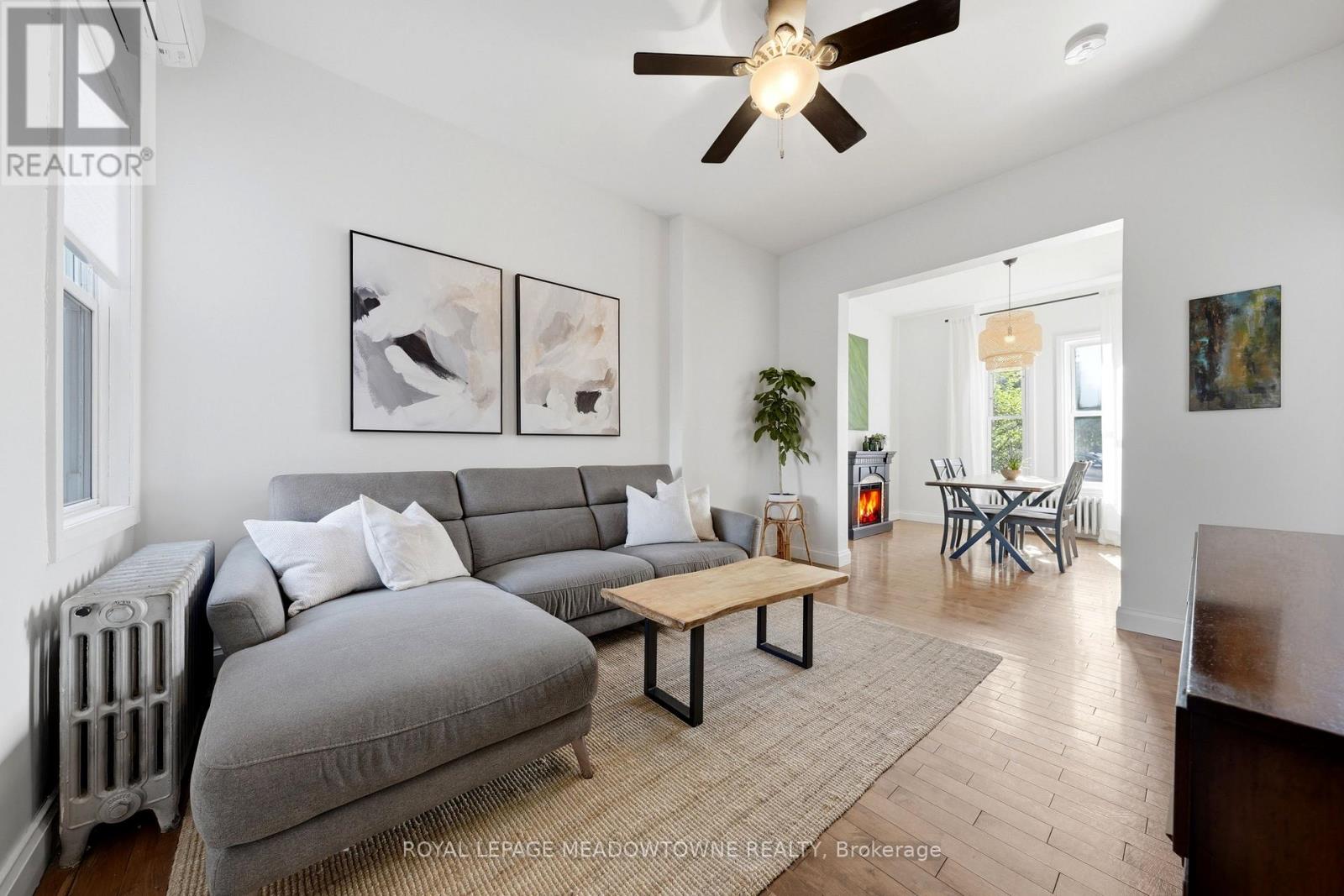 29 Railway Street Property Photo 11