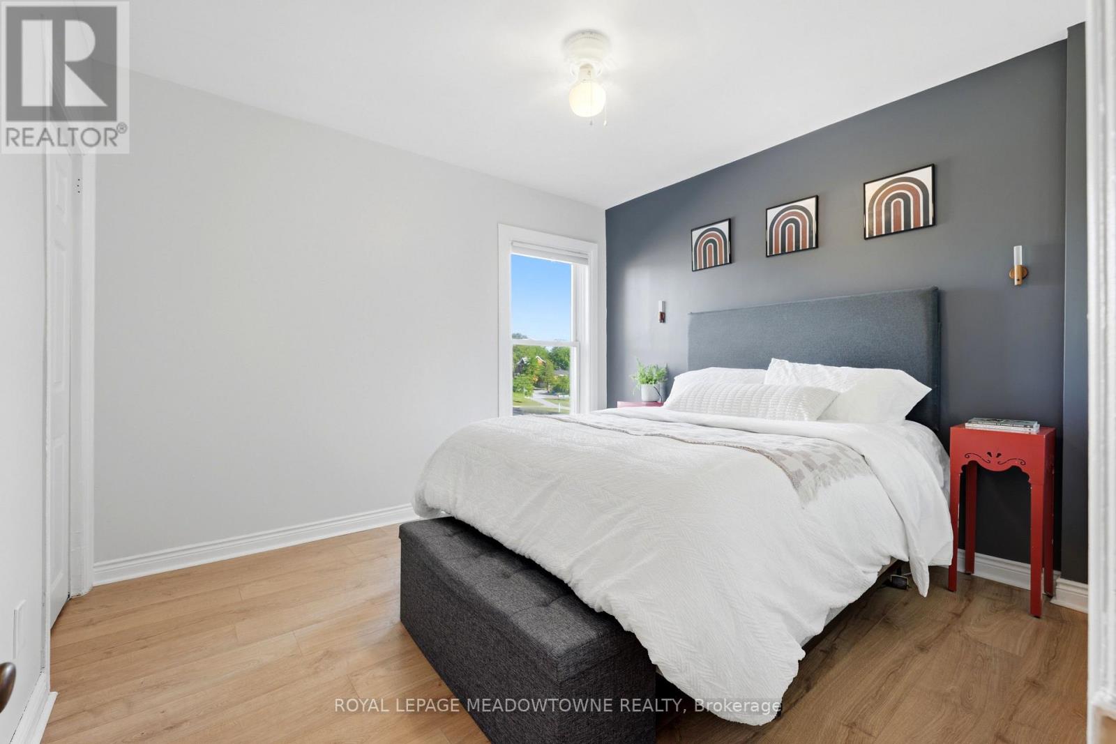 29 Railway Street Property Photo 26