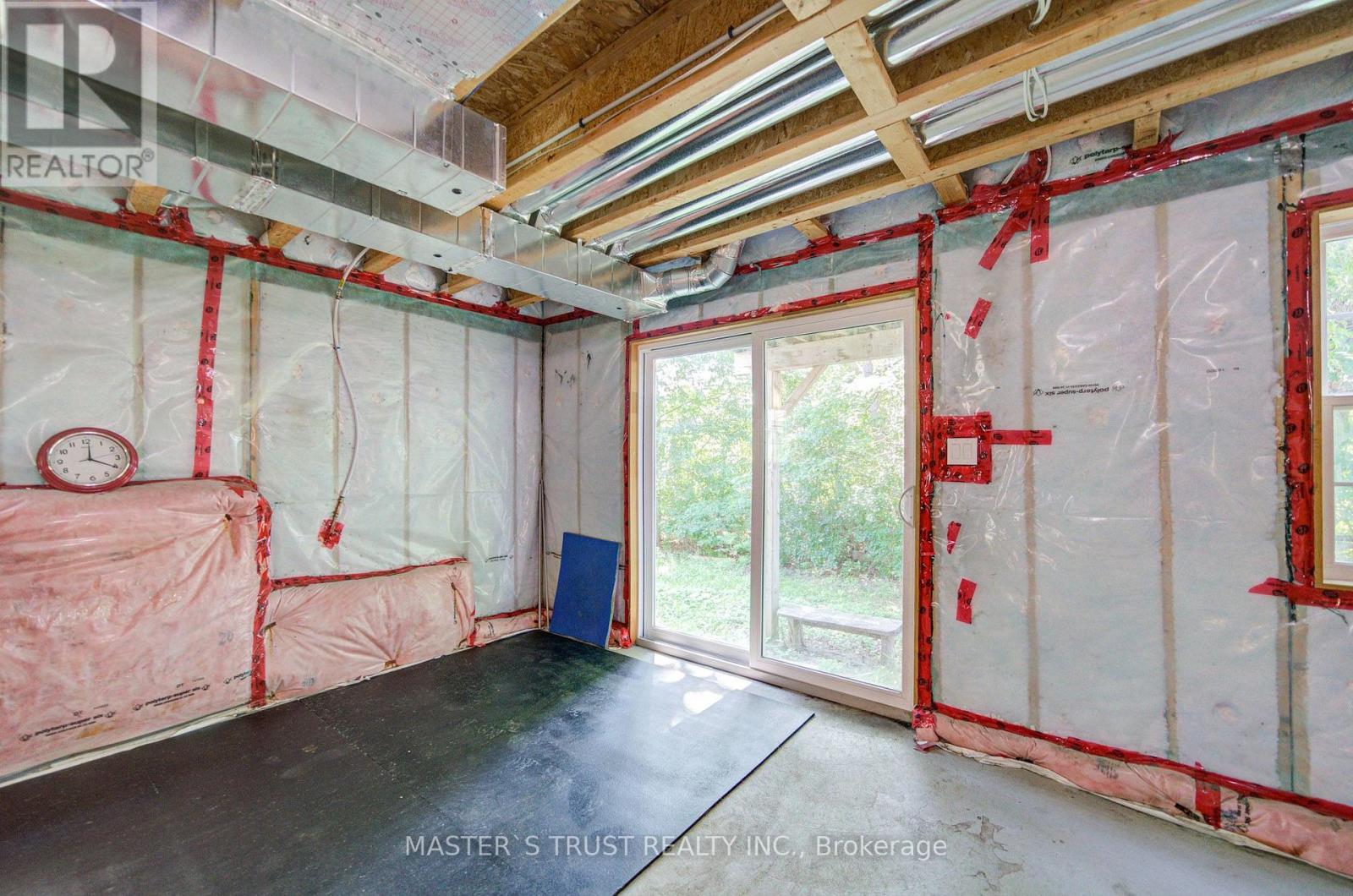 569 Grange Way Property Photo 19