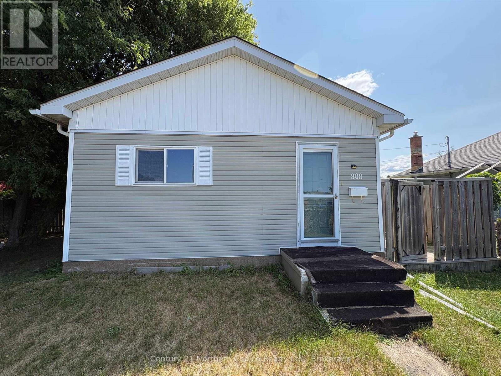 808 Portage Avenue Property Photo 1