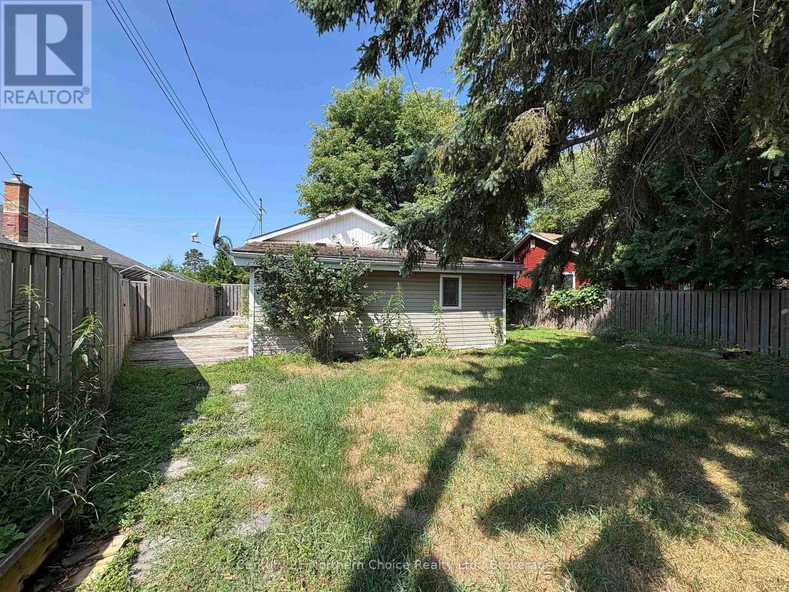 808 Portage Avenue Property Photo 29