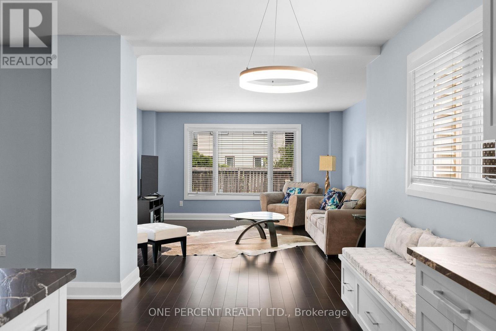 8 Rastila Crescent Property Photo 15