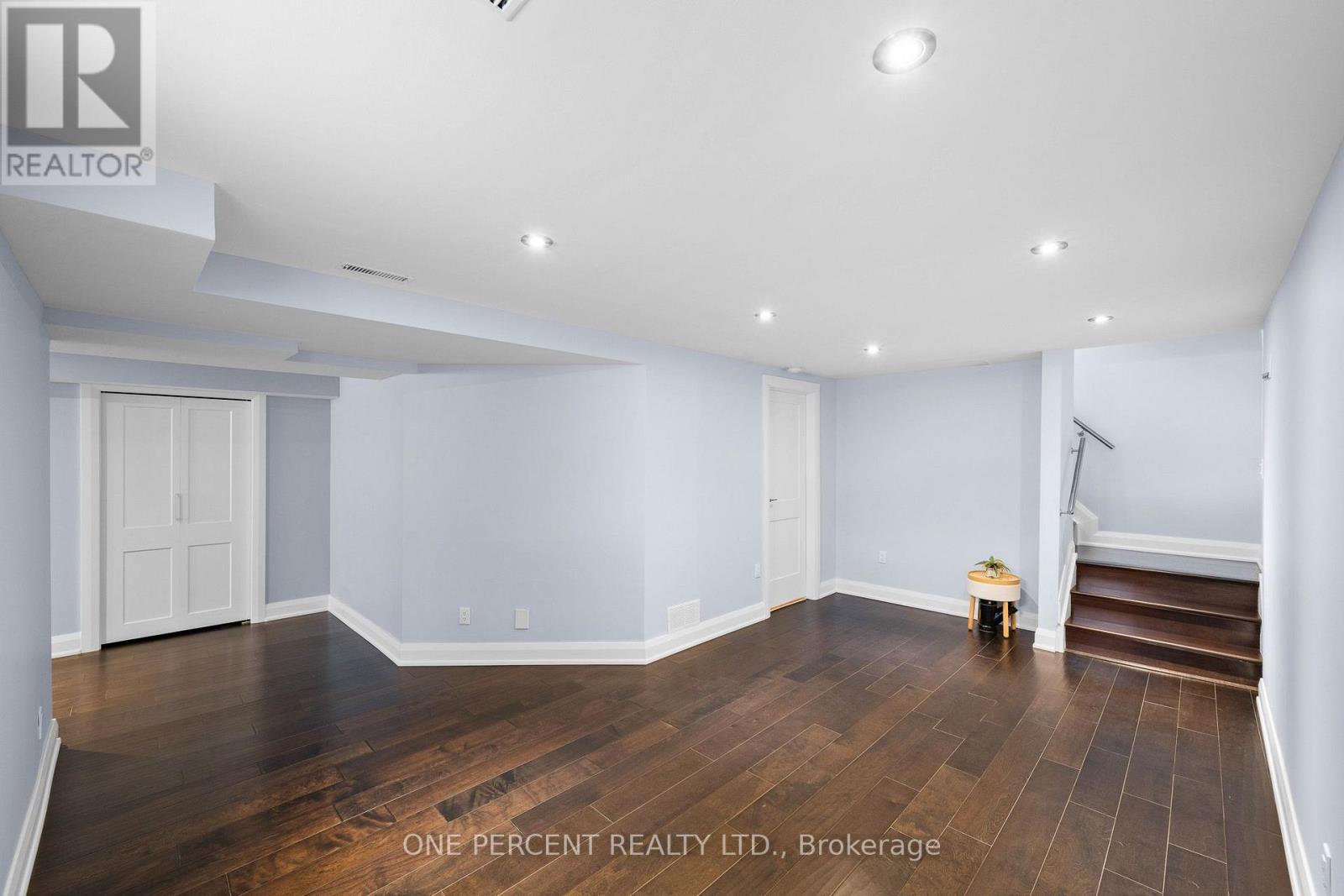 8 Rastila Crescent Property Photo 34