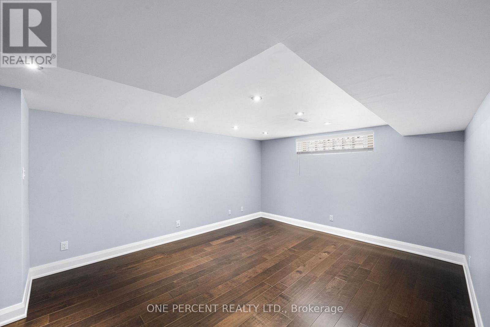 8 Rastila Crescent Property Photo 36