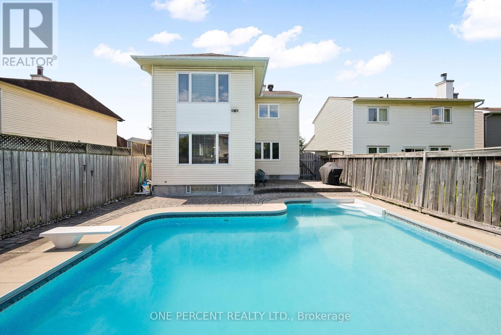8 Rastila Crescent Property Photo 41