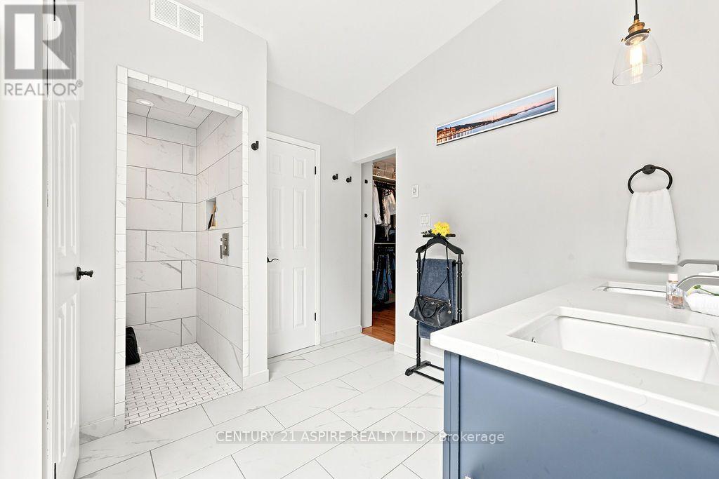978 Rantz Road Property Photo 39