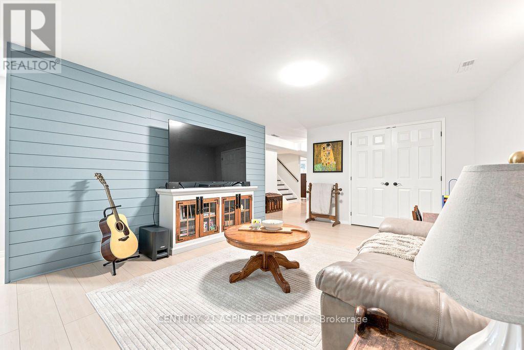 978 Rantz Road Property Photo 41