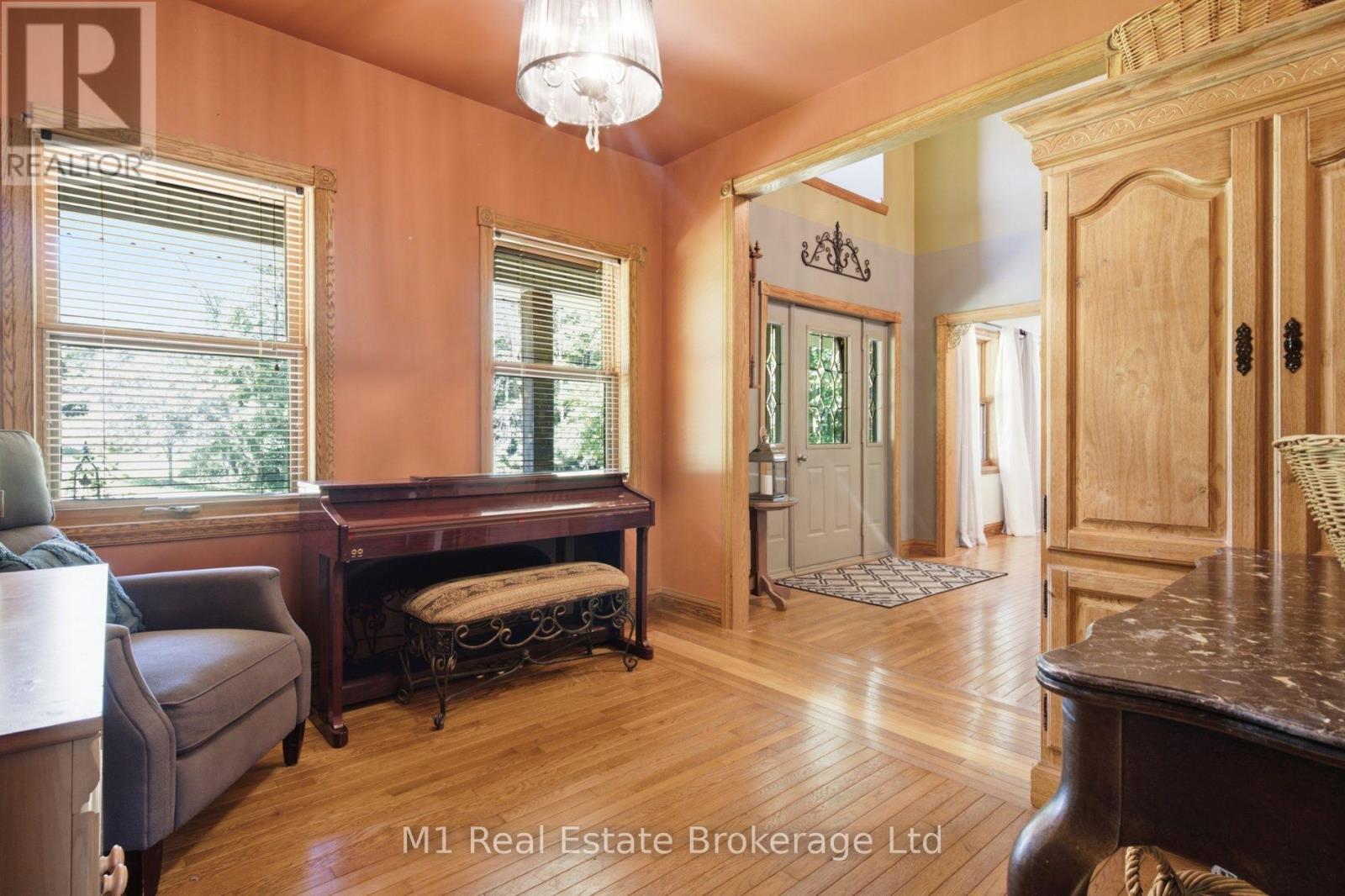 142631 35 Road Property Photo 10