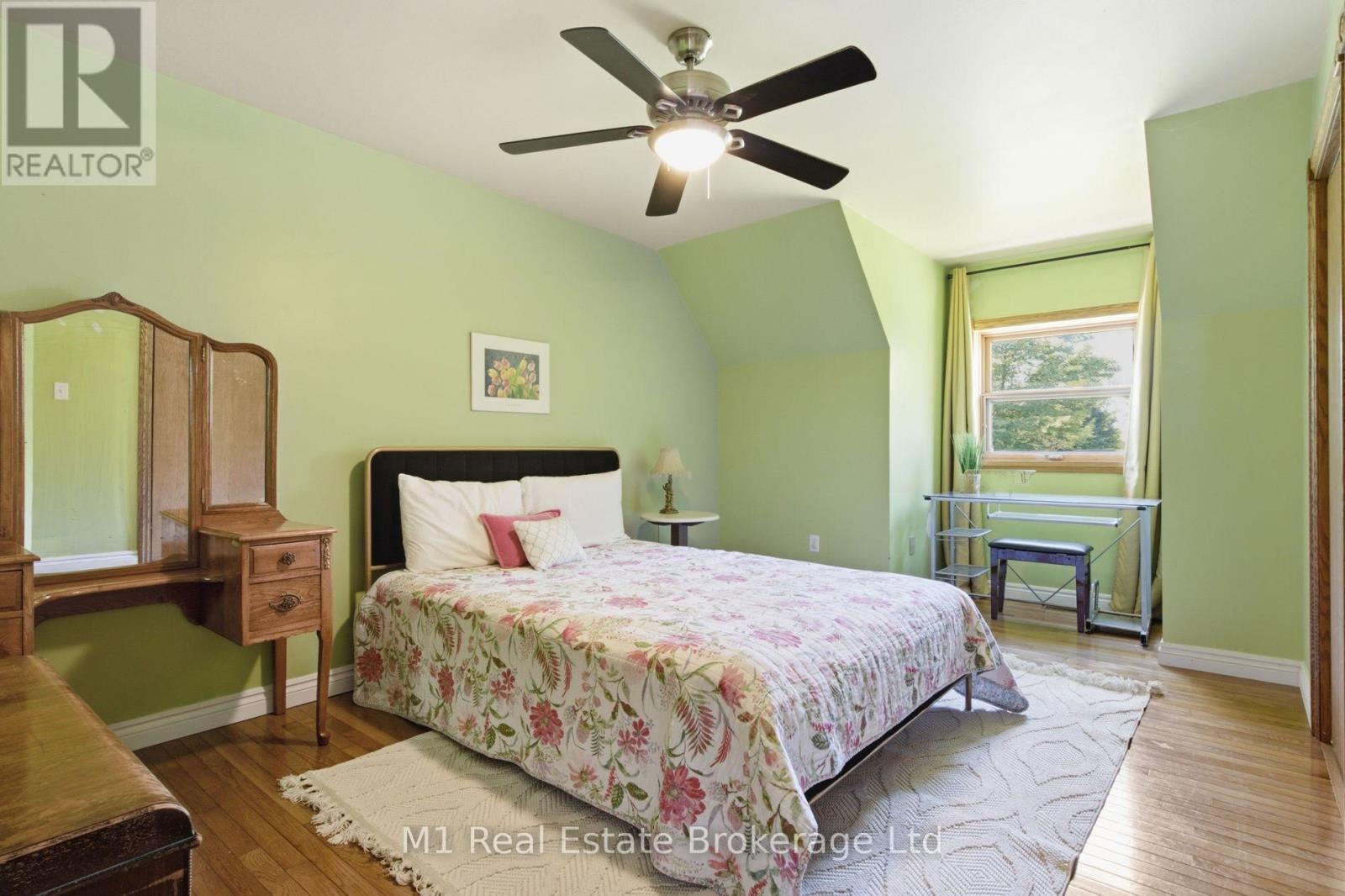 142631 35 Road Property Photo 15
