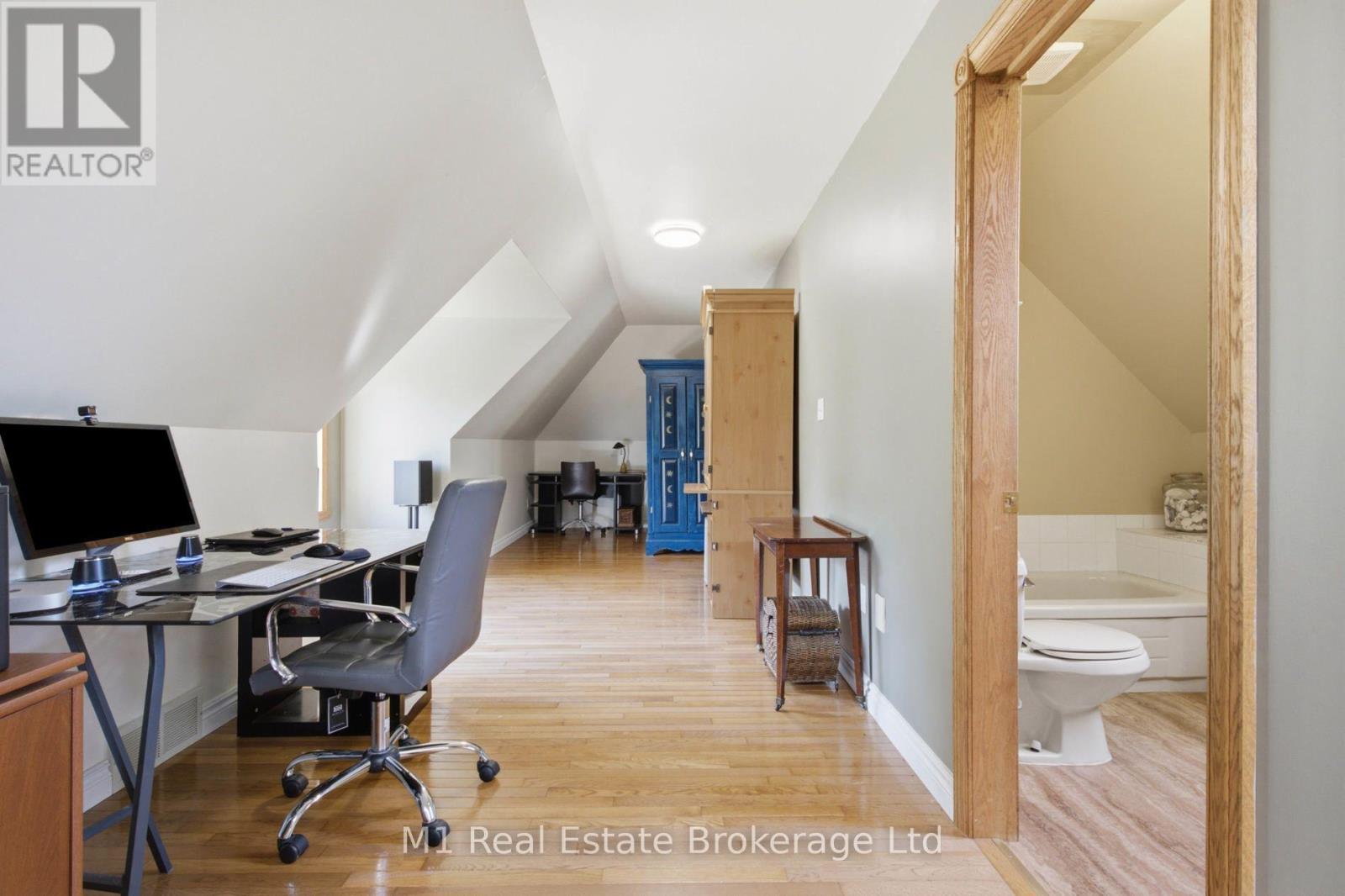 142631 35 Road Property Photo 18
