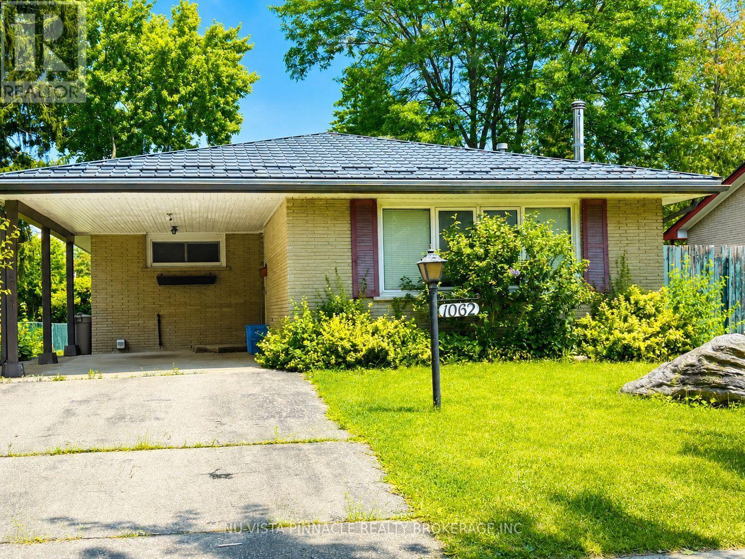 1062 Apache Road Property Photo 1