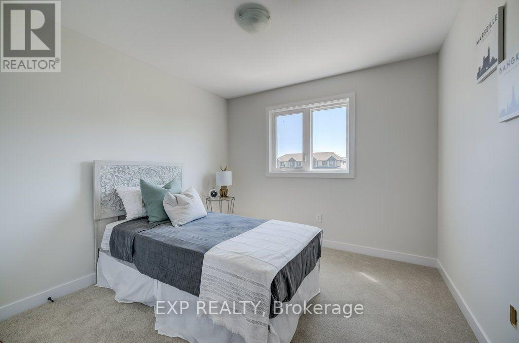 1928 Dunkirk Avenue Property Photo 21
