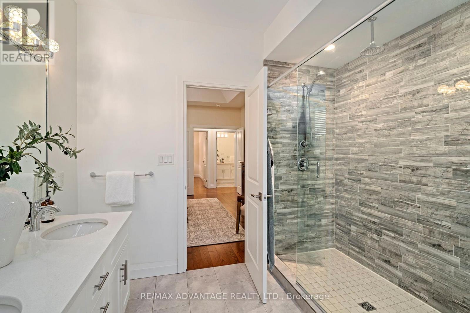 773 Hickorystick Key Property Photo 23