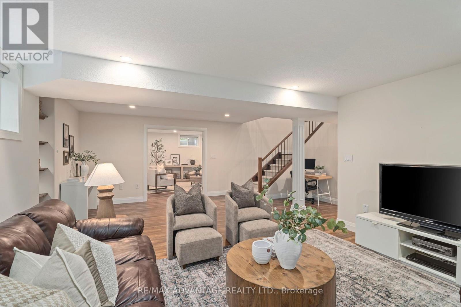 773 Hickorystick Key Property Photo 31