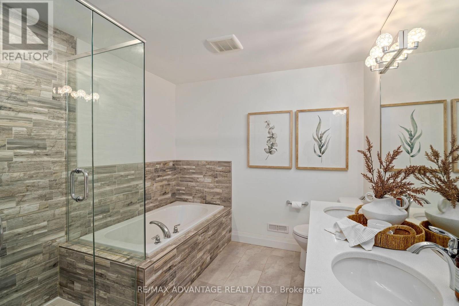 773 Hickorystick Key Property Photo 34