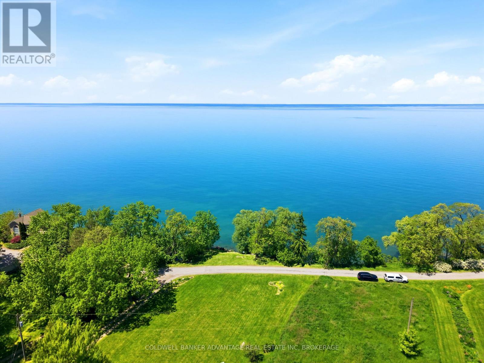 4698 Sandy Cove Drive Property Photo 1