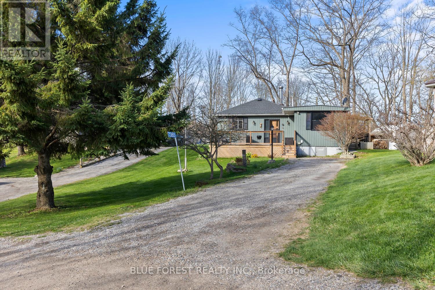 7365 Fairview Drive Property Photo 1