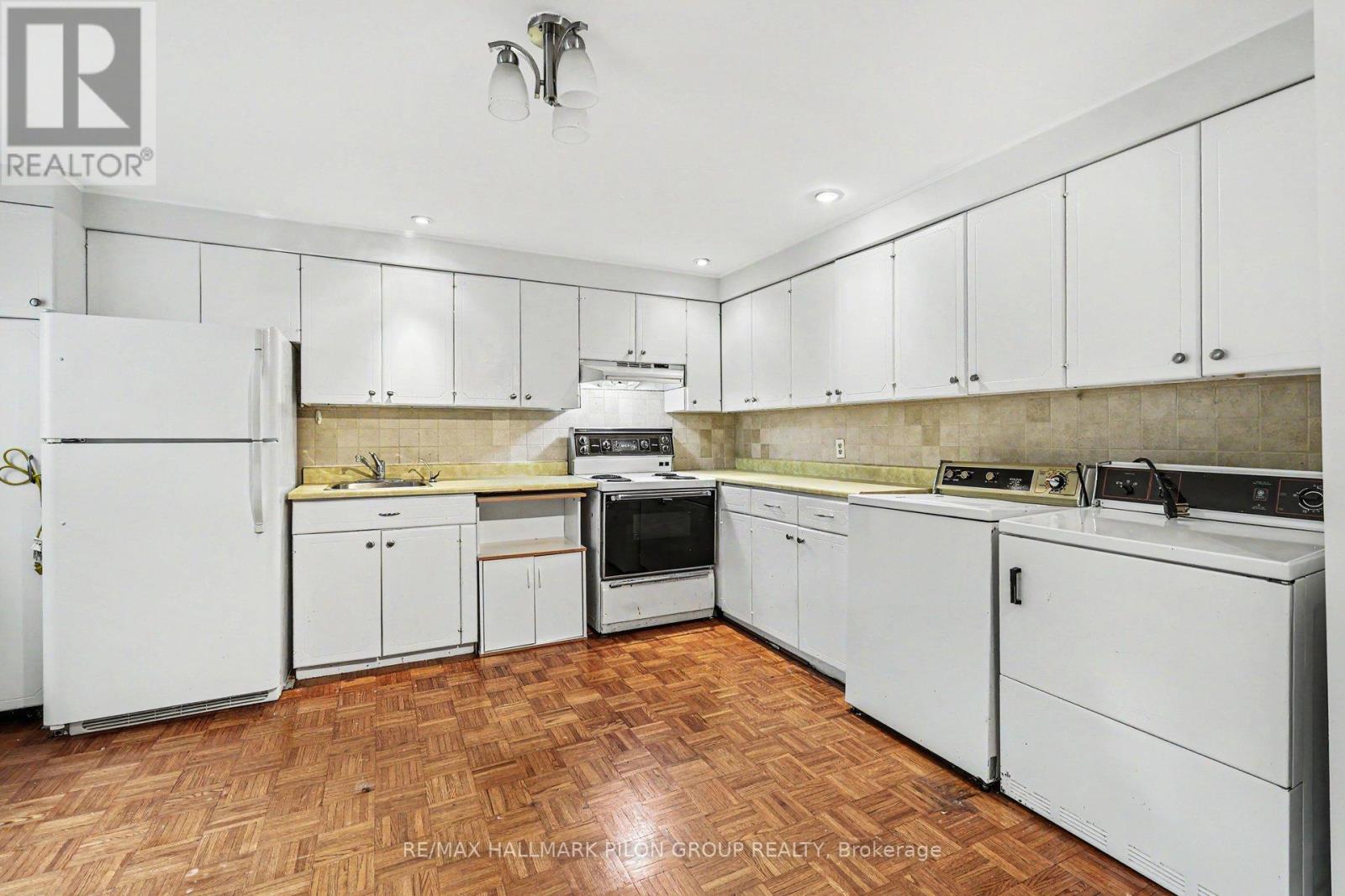 528 Guy Street Property Photo 7