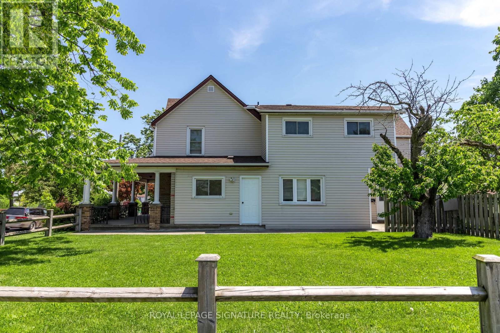 23 Sullivan Avenue Property Photo 2