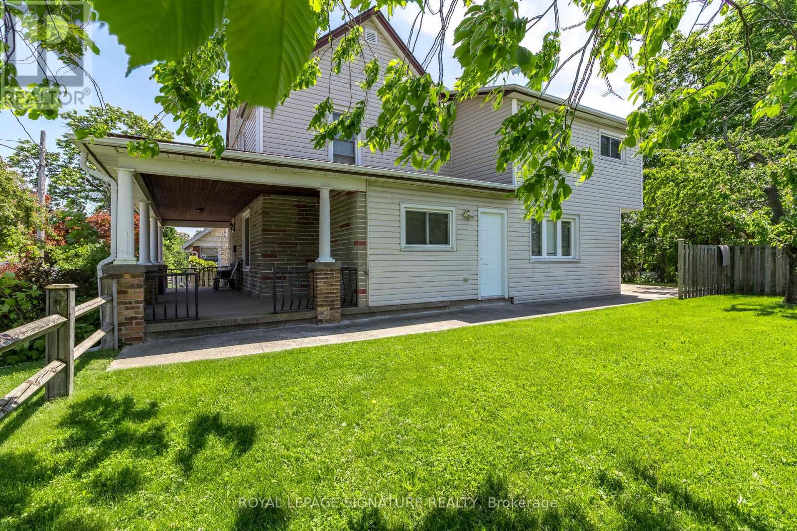 23 Sullivan Avenue Property Photo 3