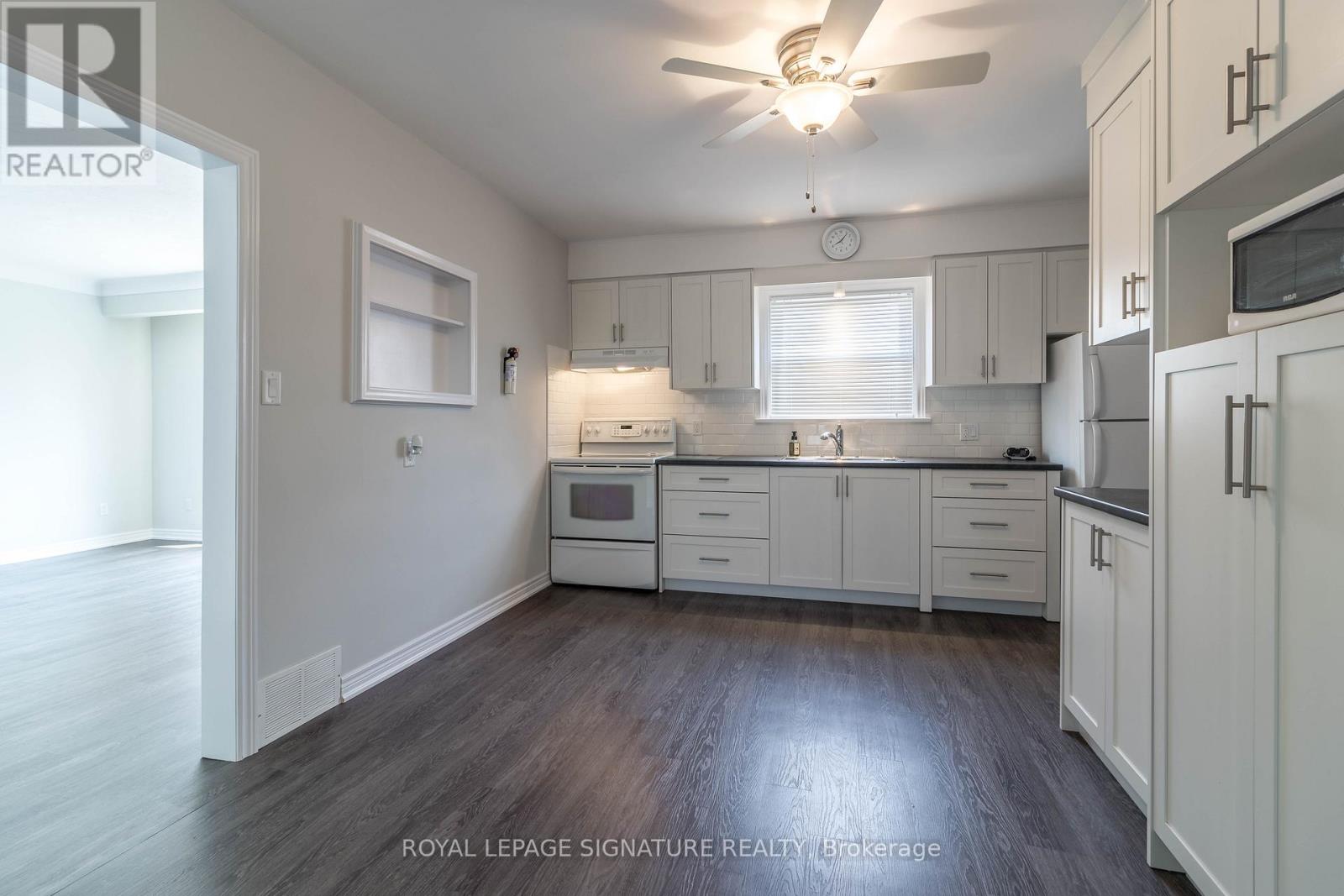 23 Sullivan Avenue Property Photo 9