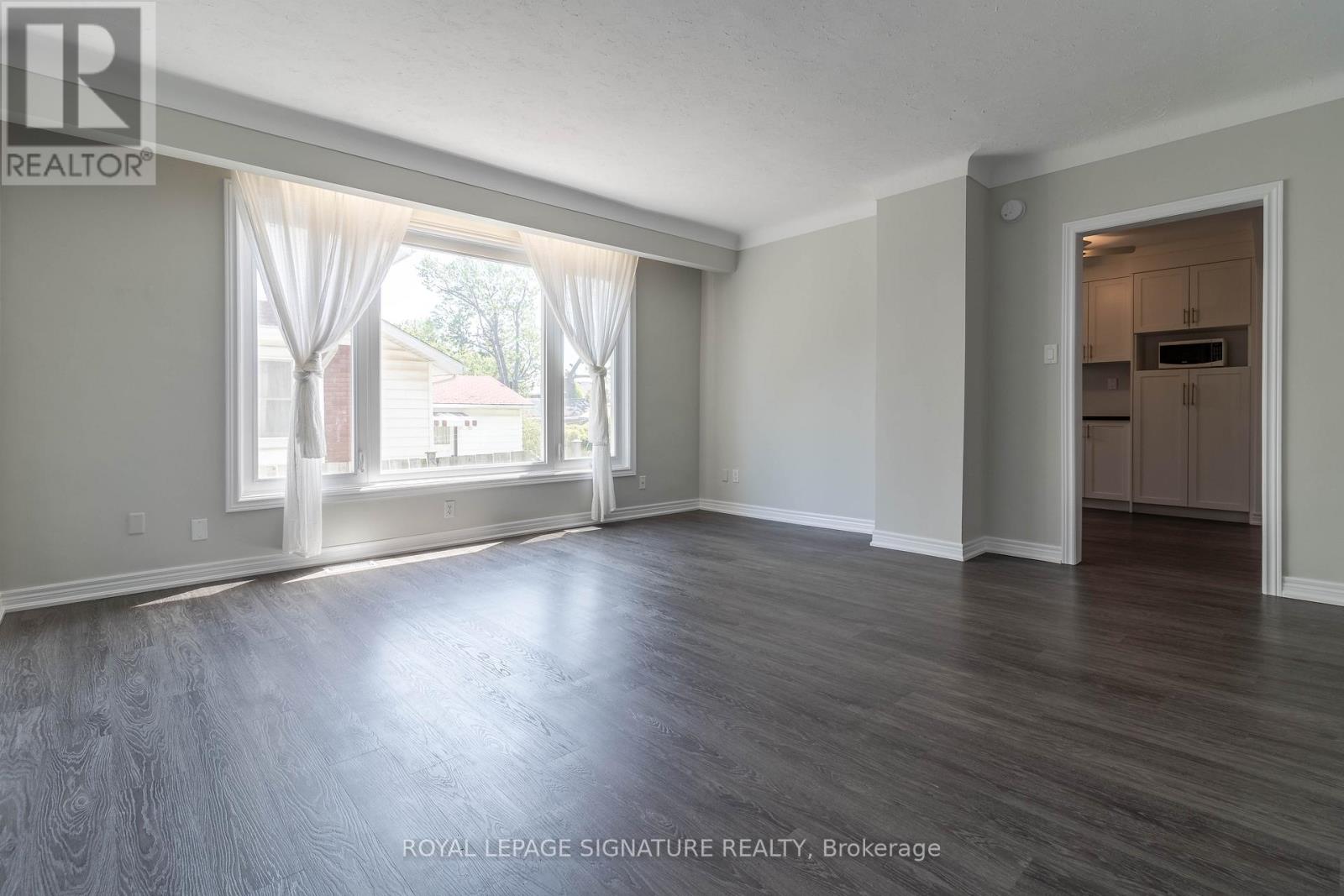 23 Sullivan Avenue Property Photo 11