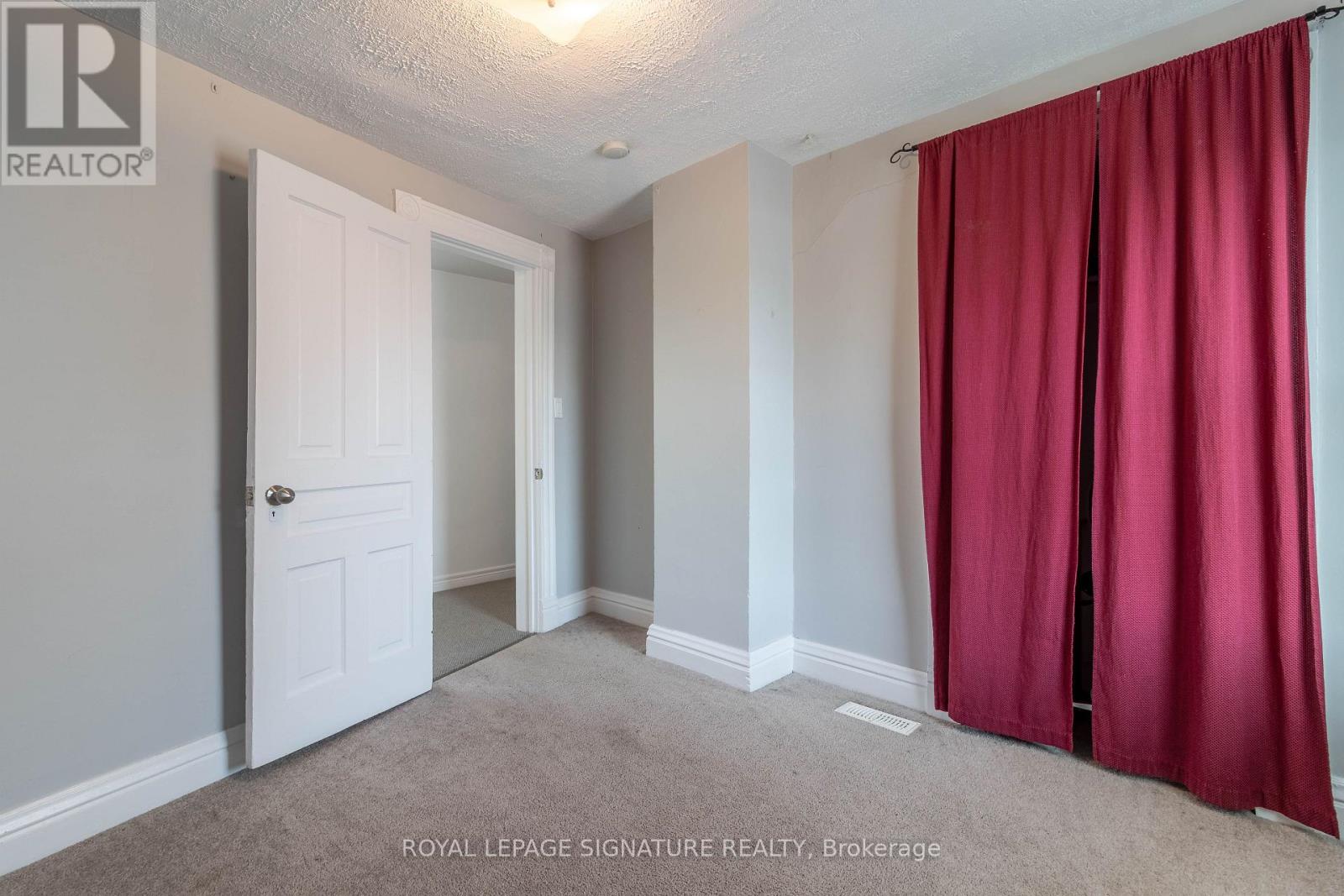 23 Sullivan Avenue Property Photo 20