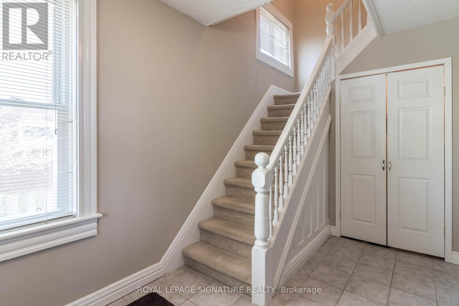 23 Sullivan Avenue Property Photo 26